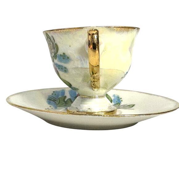 Ucagco "Flower of the Month" Footed Cup/Saucer Set July Water Lily Design - Picture 2 of 10